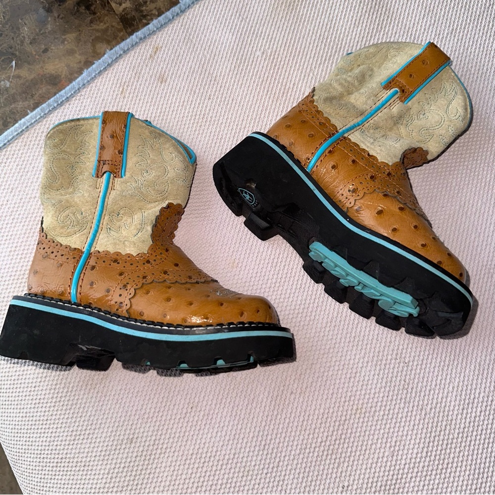 Arita flat baby western boot kids size 8 - Picture 7 of 11